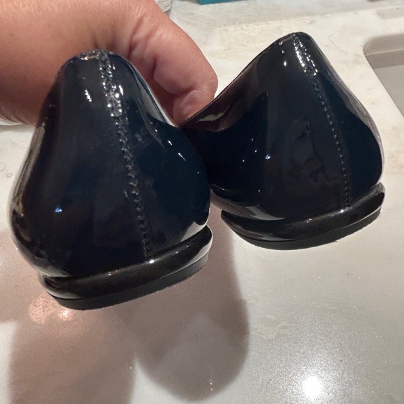 Prada flats - Picture 4 of 7